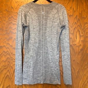 Lululemon | Swiftly Tech Long Sleeve Shirt 2.0 | Grey | Size 8
